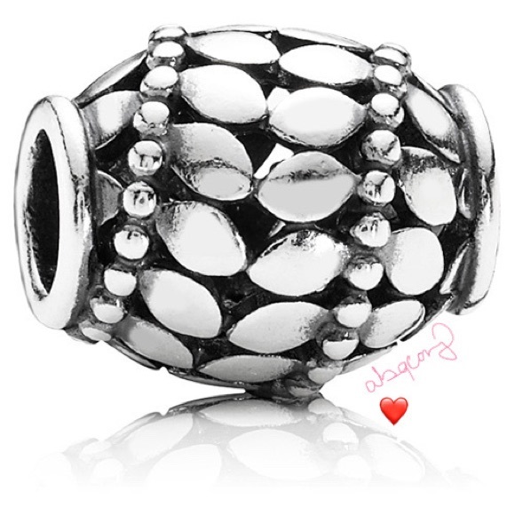 EUC Pandora 791036 Sterling Silver Climbing Ivy Designer Openworks Charm - Picture 1 of 8